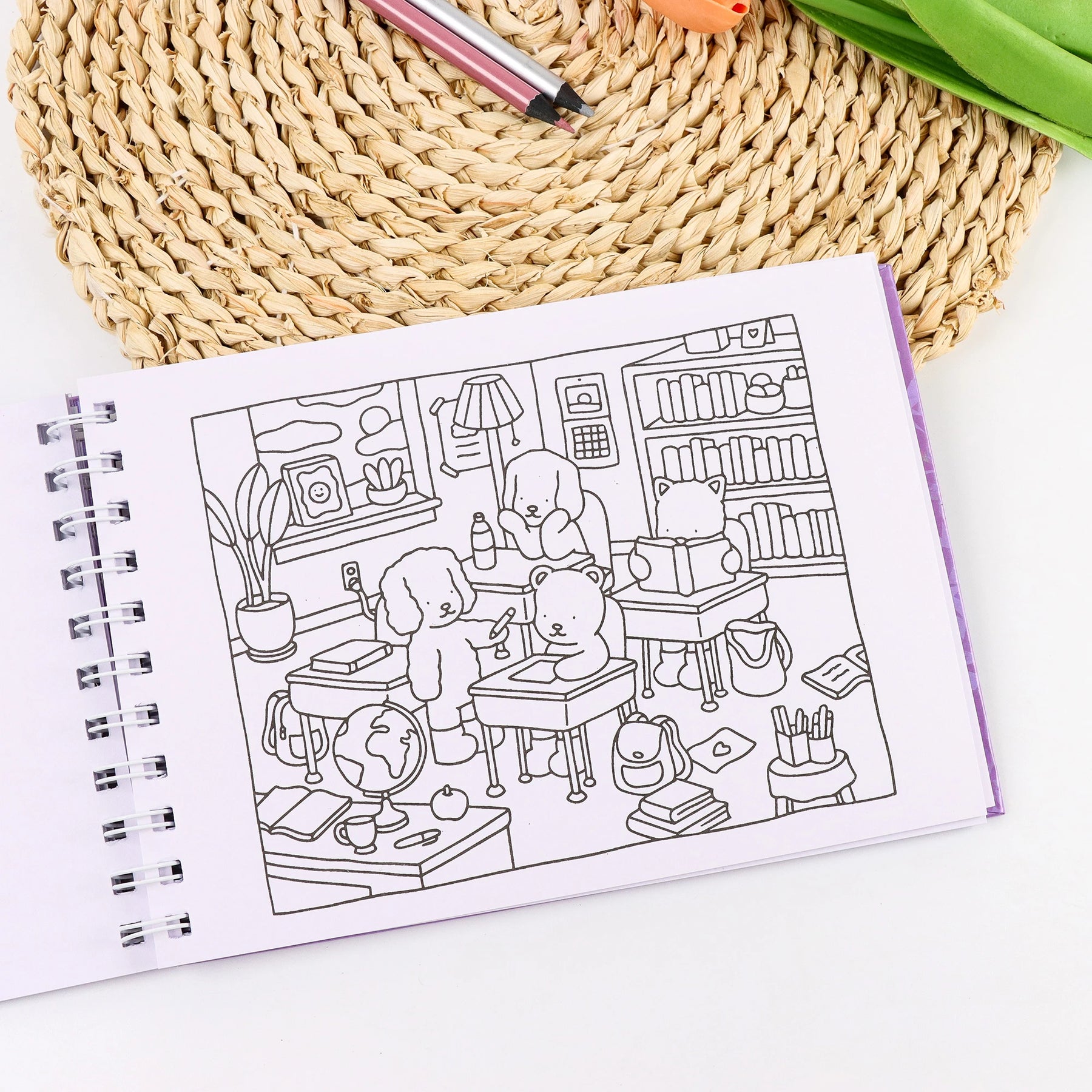 Livro de Colorir Bobbie Goods Aventuras Capa dura + Conjunto de Canetinhas 36 Cores